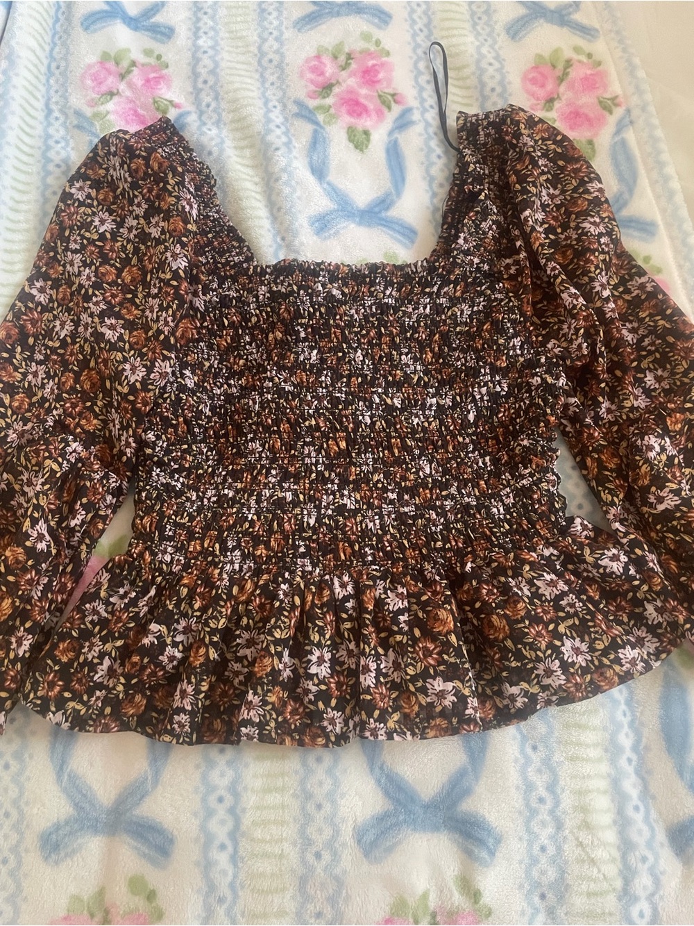 Smocked Floral Long-Sleeve Peplum Top - Brown Floral
